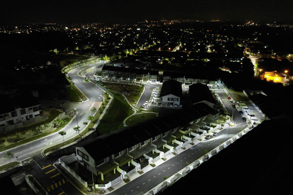 Led Outdoor Street Lighting On Community Roads in Malaysia-3