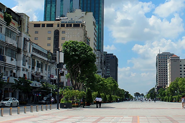 Smart street light for urban lighting in Vietnam-2