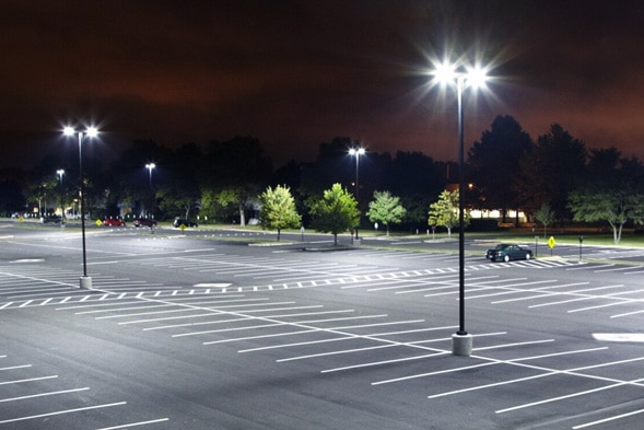 parking lot light for a parking lot in the united kingdom-3