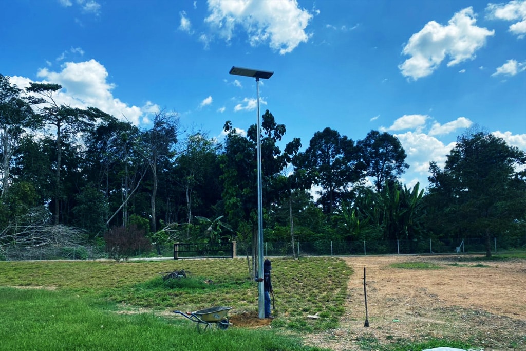 Series PV3 Integrated Solar Street Light Application