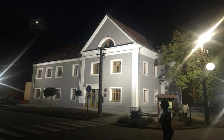 LED floodlight in Czech
