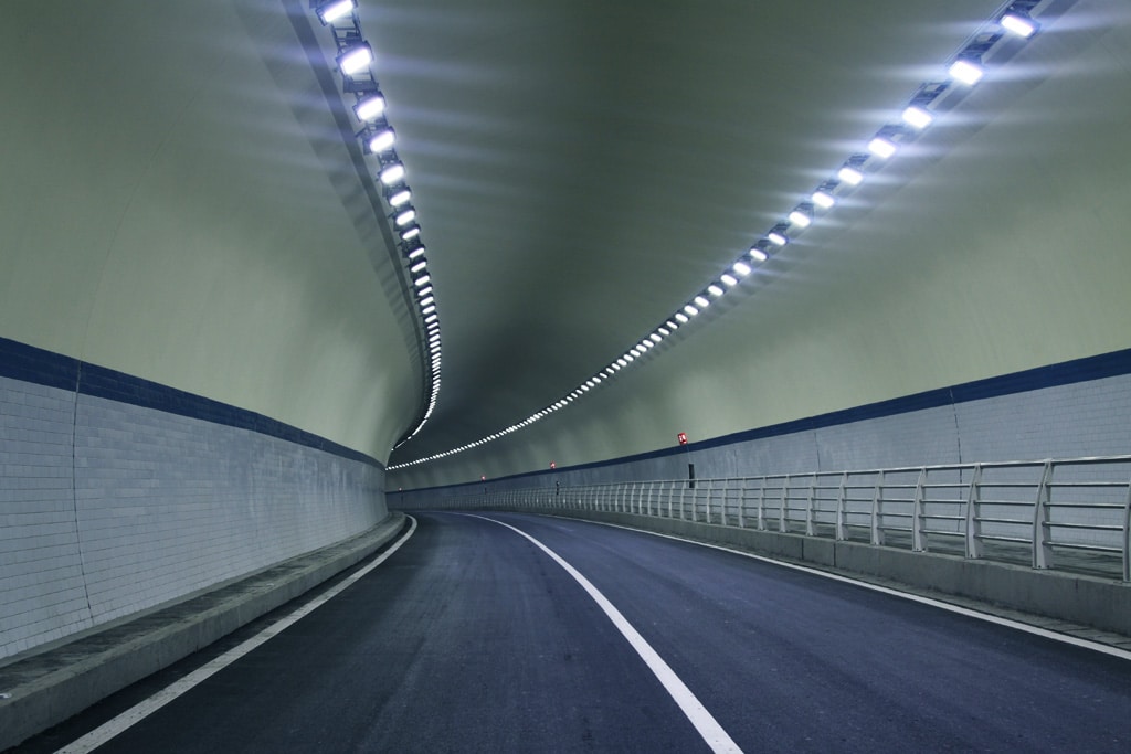 Series H LED Tunnel Light Application