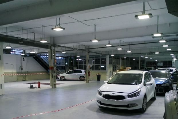 High Bay LED Light Fixtures For Garage Lighting In Spain