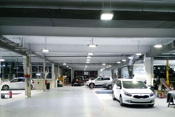High Bay LED Light Fixtures For Garage Lighting In Spain-2