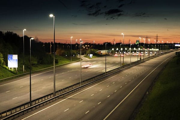 Compare The Advantages And Disadvantages Of LED Street Lights